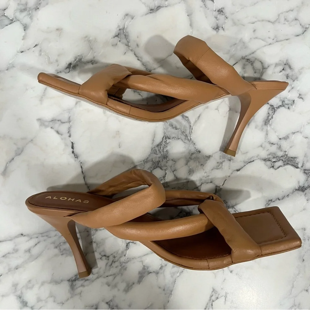 ALOHAS Amaretto mules twist strap leather heels sandals in camel brown size 10